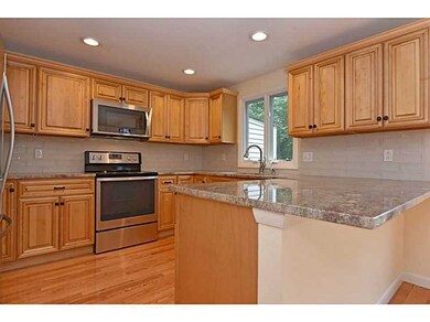 320 Westmoreland St unit D4, Narragansett, RI 02882 - photo 4