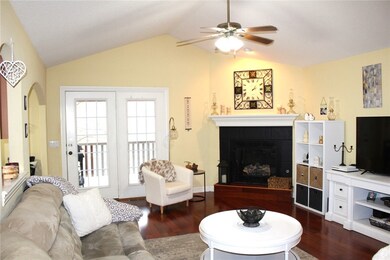 Gas log Fireplace in Living Room
