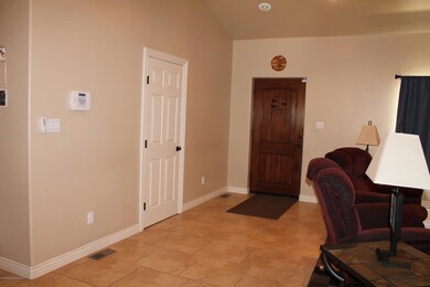 4901 Sandalwood Dr, Farmington, NM 87402 - photo 2