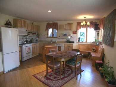 50 Wyman Ave unit A, Kittery, ME 03904 - photo 3