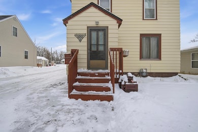 1806 E Oakland Ave, Austin, MN 55912 - photo 3