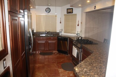 34006 Suncrest Dr, Cathedral City, CA 92234 - photo 7