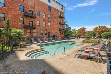Lofts At Rivertown unit 312W, Detroit, MI 48207 - photo 5