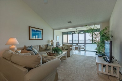 1840 Tarpon Ln unit D305, Vero Beach, FL 32960 - photo 6