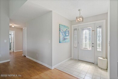 8413 Spicewood Dr, Jacksonville, FL 32216 - photo 4