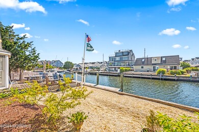 528 Lake Ct, Mantoloking, NJ 08738 - photo 2