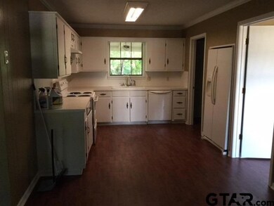 11270 County Road 2326, Tyler, TX 75707 - photo 6