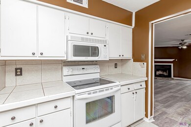 908 W Tony St unit 10B, Gonzales, LA 70737 - photo 6