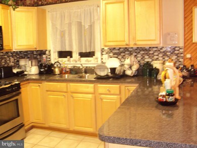 704 Salem Dr, Fredericksburg, VA 22407 - photo 6