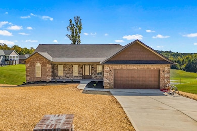 4110 Harbor View Dr, Morristown, TN 37814 - photo 2