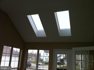 5901 Homewood Ct, Lanham, MD 20706 - photo 3