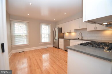 7765 Shootingstar Dr, Springfield, VA 22152 - photo 7