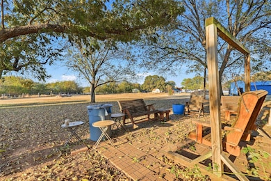 4400 Kristy Ct, Granbury, TX 76049 - photo 4