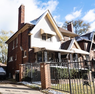 18968 Pennington Dr, Detroit, MI 48221 - photo 3