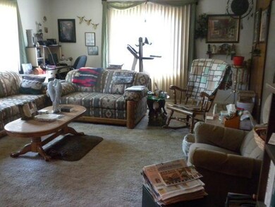 3445 Anderson Ave, Klamath Falls, OR 97603 - photo 4