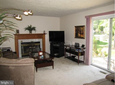 8506 Wood Staff Way, Columbia, MD 21045 - photo 5