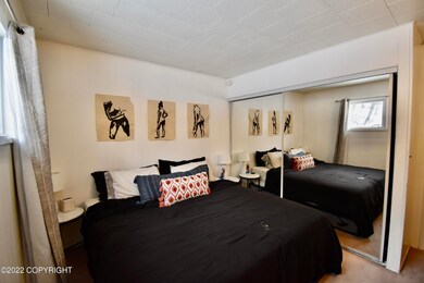 532 W 19th Ave, Anchorage, AK 99503 - photo 6