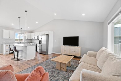 907 7th Ave, Wanamingo, MN 55983 - photo 7