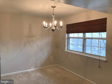 1906 Wilson Ln unit 201, McLean, VA 22102 - photo 6