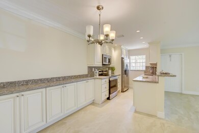 Roomy Breakfast Nook