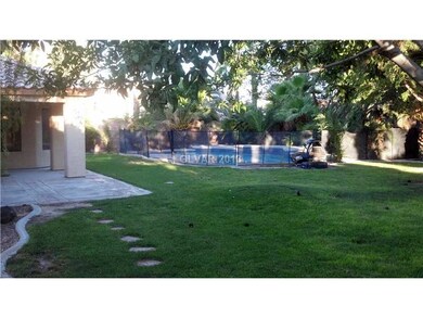 Yard/Garden.
