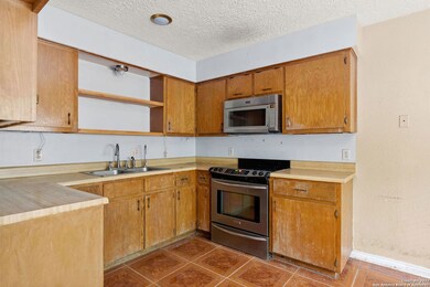 1005 Earle St, San Marcos, TX 78666 - photo 7