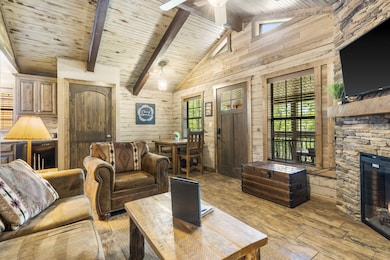 26 Cave Lane Unit 10