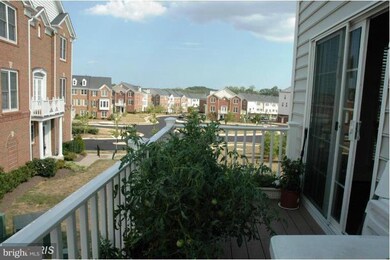 14773 Potomac Branch Dr unit 21, Woodbridge, VA 22191 - photo 4