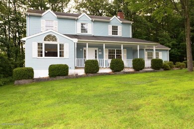 10 Rockledge Dr, Mountain Top, PA 18707 - photo 2