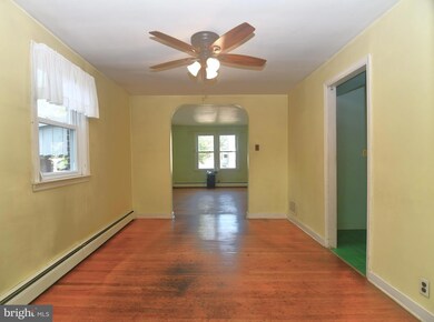 175 Earl Ln, Hatboro, PA 19040 - photo 6