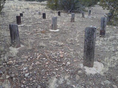 Lot 112 Juniperwood Ranch Unit 3, Ash Fork, AZ 86320 - photo 4