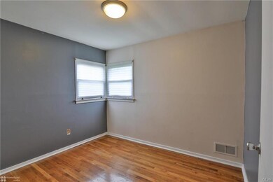 1535 Dale Ln, Bethlehem, PA 18018 - photo 6