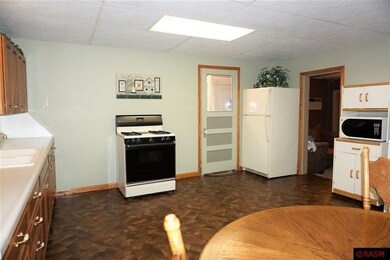 1502 N 5th St, Mankato, MN 56001 - photo 5