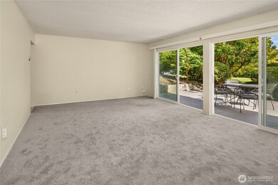 2501 Canterbury Ln E unit 106, Seattle, WA 98112 - photo 5