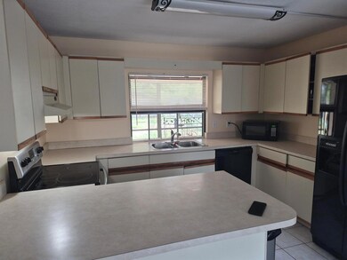 250 SE Walters Terrace, Port Saint Lucie, FL 34983 - photo 3