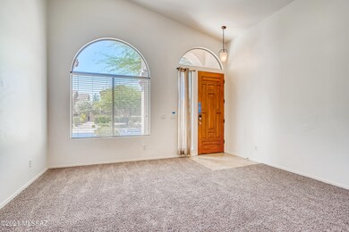 10 Foyer