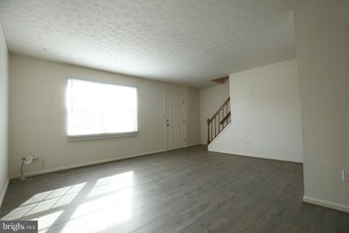 1256 Holmespun Dr, Pasadena, MD 21122 - photo 6