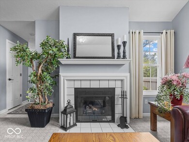 2364 Steeple Chase unit 12, Shelbyville, IN 46176 - photo 3