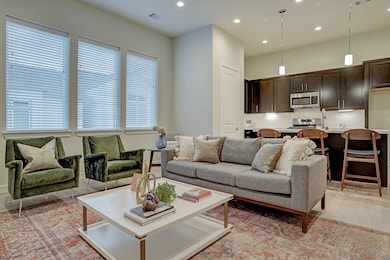 127 Knights Bridge Park Ln, Houston, TX 77018 - photo 5