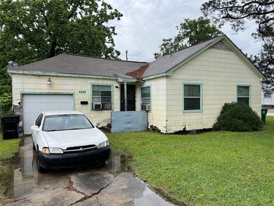 4529 Kingsbury St, Houston, TX 77021 - photo 2