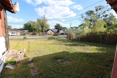 3462 Seabrook St, Houston, TX 77021 - photo 4