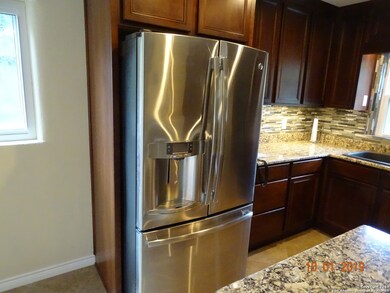 25334 Triangle Loop, San Antonio, TX 78255 - photo 3