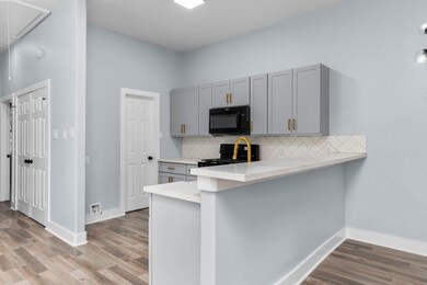 8522 De Priest St, Houston, TX 77088 - photo 4