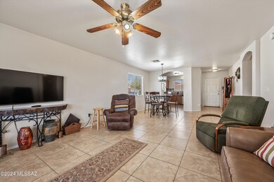 08-Living Area