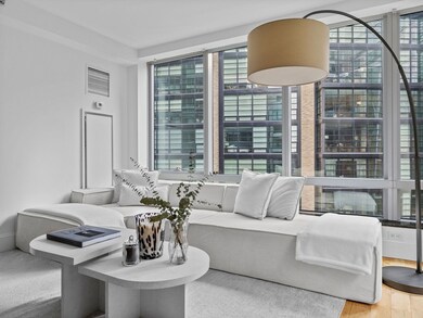 Ritz-Carlton Residences Tower 1 unit 606, Boston, MA 02111 - photo 3