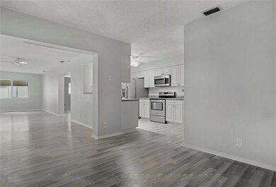 7301 NW 75th Ct, Tamarac, FL 33321 - photo 6