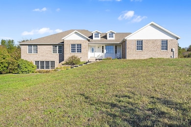 1013 W Sunny Slopes Dr, Nixa, MO 65714 - photo 2