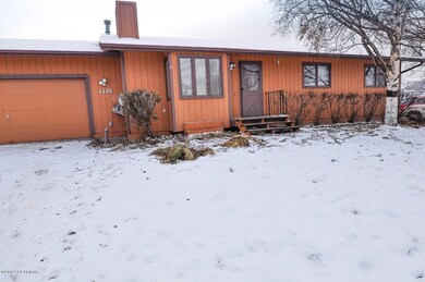Exterior from the culdesac