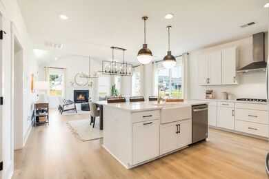 701 Yellow Leaf Ln, Summerville, SC 29486 - photo 6