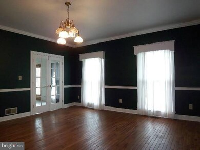 30 Chandler Dr, Shepherdstown, WV 25443 - photo 5